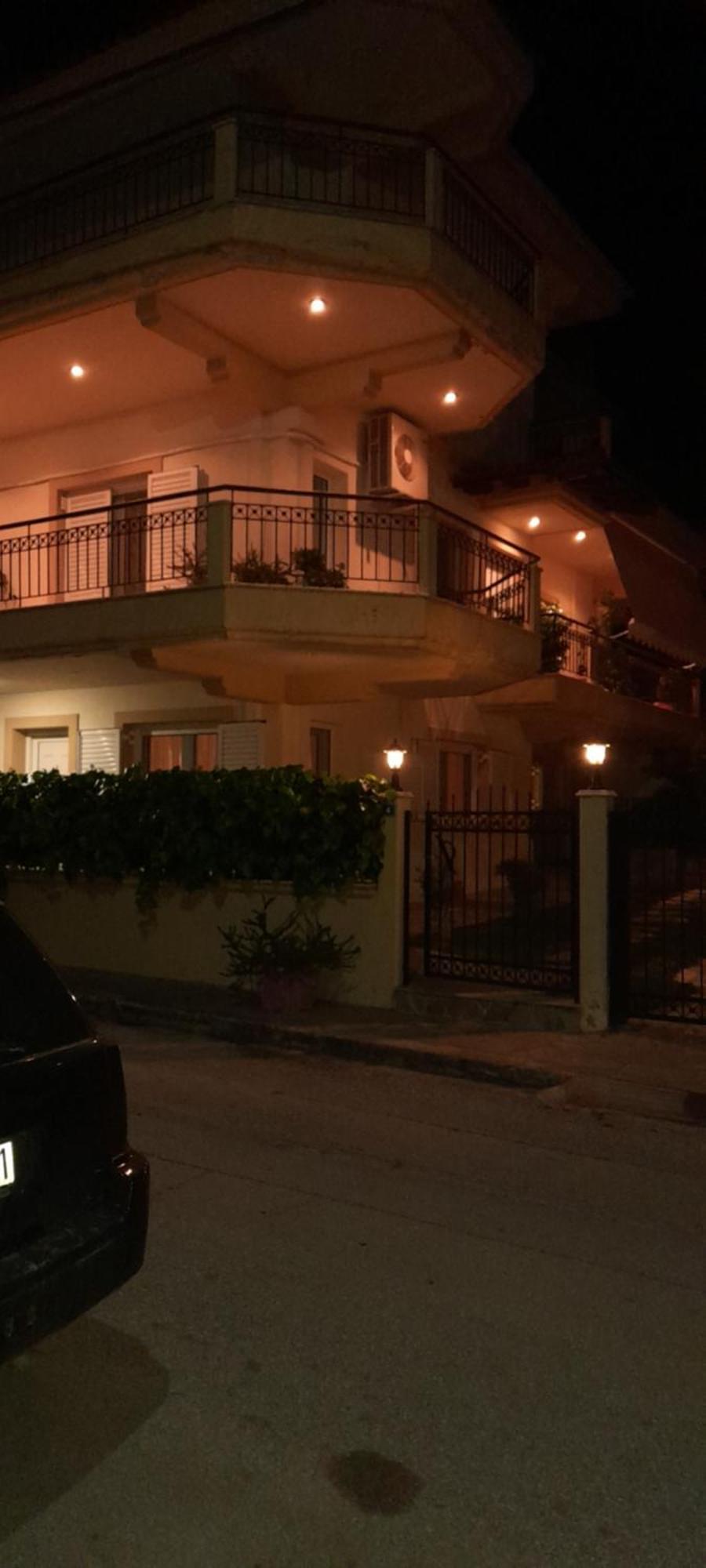 La Maison De Keti Kalampáka Luaran gambar